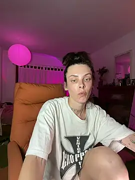 GennaJames ওয়েবক্যাম শো