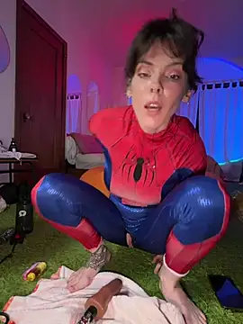 عرض كام GennaJames