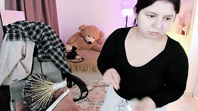 DiaAngell's Live XXX Chat