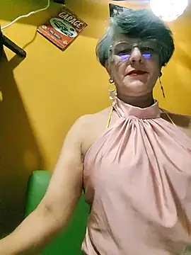 ilonna2025 élő XXX-chatje