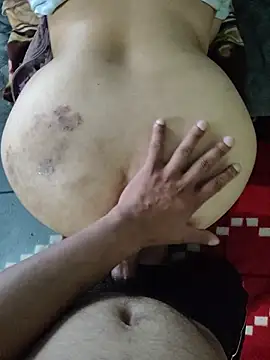 Saniyab69's Webcam Show