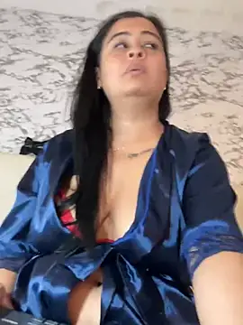Lili__taylor Chat XXX live
