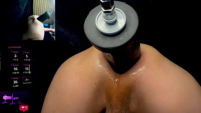Pertunjukan Kamera Web SaucingTunnel69