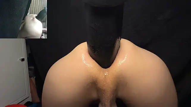 SaucingTunnel69 Show in webcam