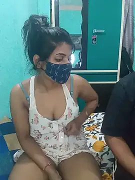 Show de Riri_00Couple na webcam