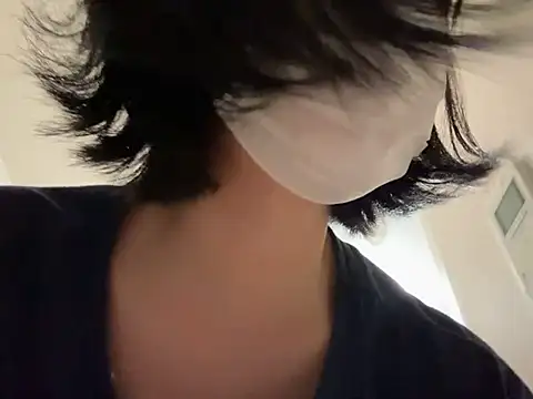 Chat XXX ao vivo de riri_riri_jp