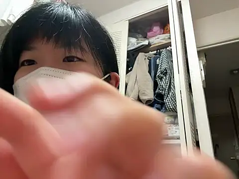 XXX chat uživo modela riri_riri_jp