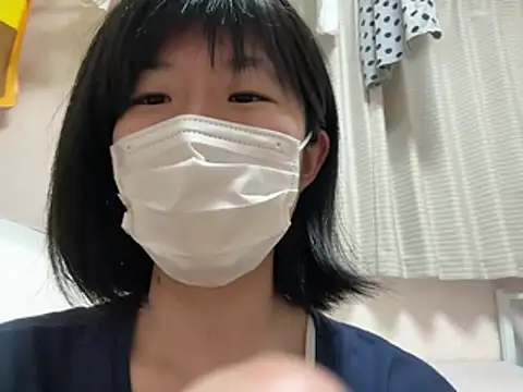 riri_riri_jp: онлайн-секс-чат