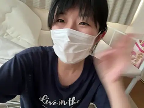 riri_riri_jp's Live XXX Chat