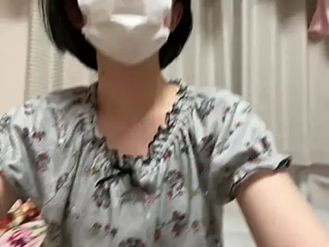 แชท XXX สดของ riri_riri_jp