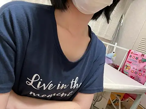 riri_riri_jp Webcamshow