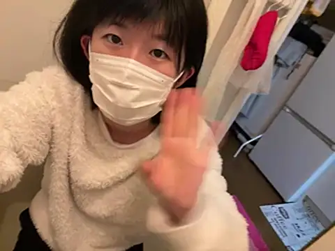 Živý XXX chat riri_riri_jp