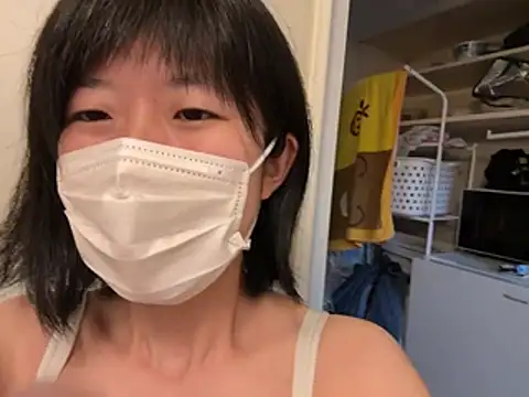 riri_riri_jp's Live XXX Chat