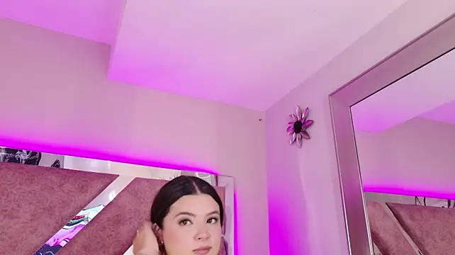 ValeriaOrtega's Live XXX Chat