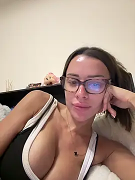 SexySophiaax Webcam Show
