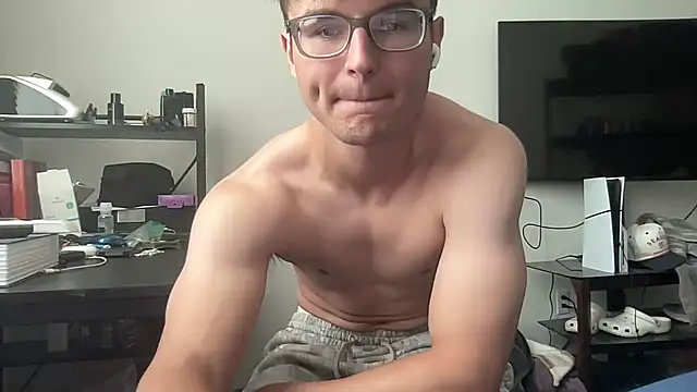 ryan_28747 webkamerás műsora