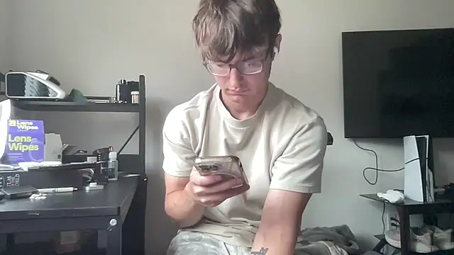 ryan_28747 Show in webcam