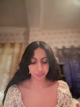 Nora_0 Show in webcam