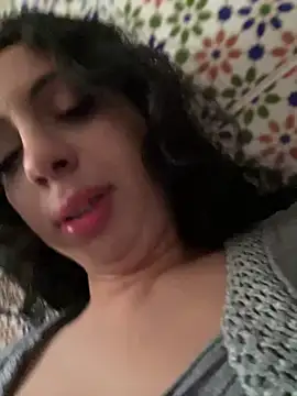 הופעת וובקאם של Nora_0