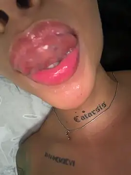 sophierooy22 Pertunjukan Webcam