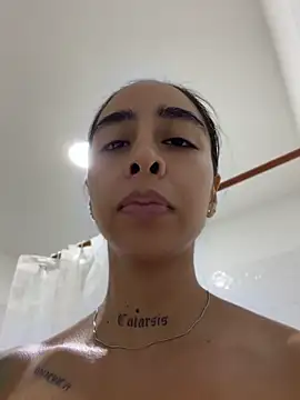 sophierooy22 live XXX chat