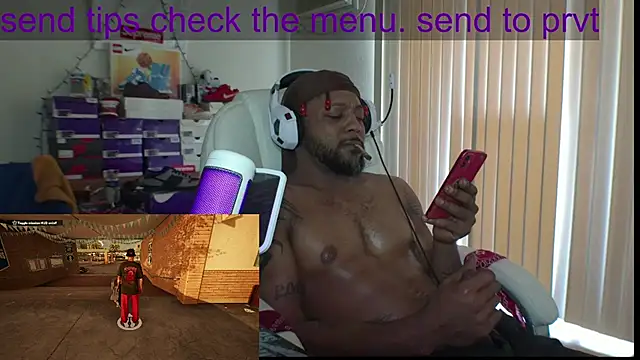 Show de FreakyRu na webcam