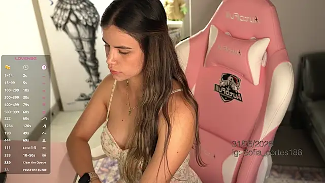 tatiana__cortes18 Adlı Modelin Canlı Sohbet Odası
