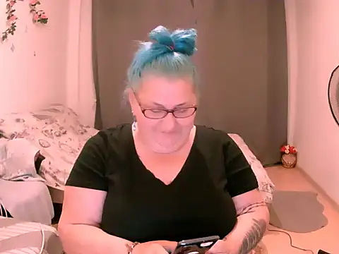 SweetBoobs2 Adlı Modelin Web Kamerası Şovu