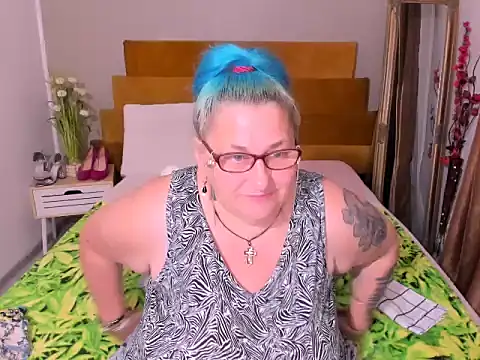 Sugarmommy_69X 现场XXX聊天