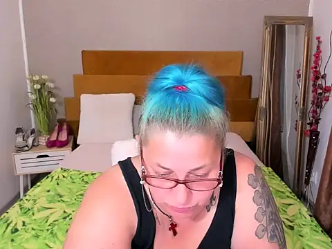 Sugarmommy_69X Adlı Modelin Canlı XXX Sohbeti