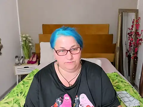 Sugarmommy_69X live XXX chat