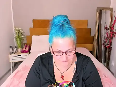 Sugarmommy_69X Chat XXX live