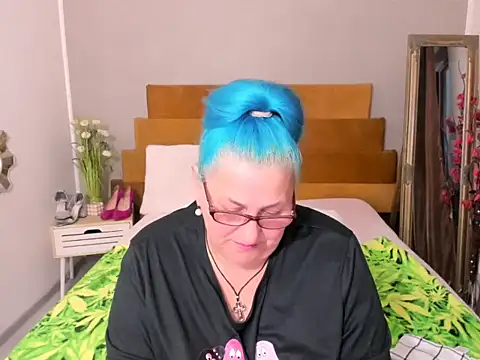 Sugarmommy_69X's Live XXX Chat