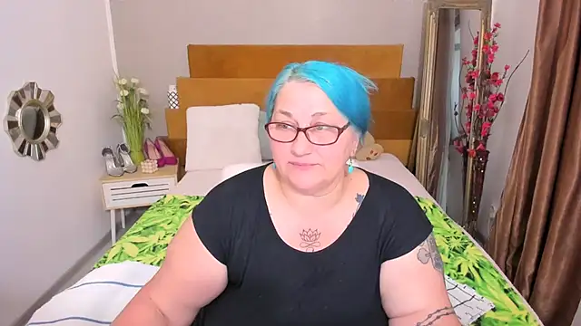 Sugarmommy_69X's Live XXX Chat