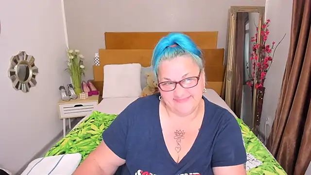 Sugarmommy_69X's Live XXX Chat