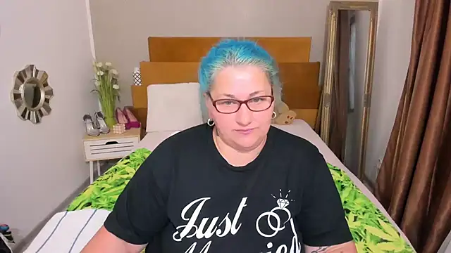 Sugarmommy_69X Adlı Modelin Canlı XXX Sohbeti