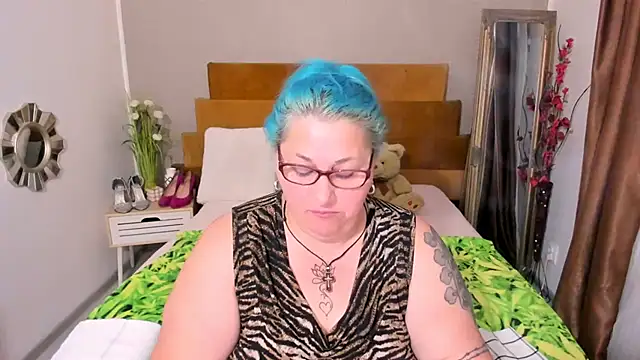 Sugarmommy_69X's Live XXX Chat