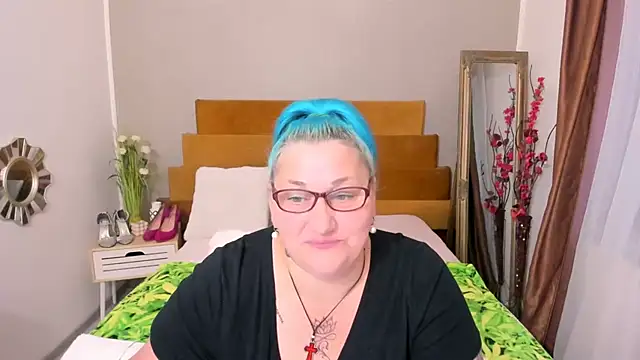 Sugarmommy_69X Chat XXX in diretta
