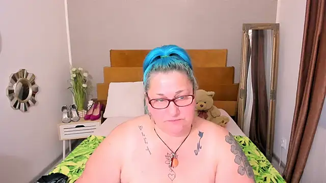 Sugarmommy_69XのライブXXXチャット