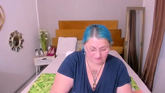 Sugarmommy_69X Adlı Modelin Canlı XXX Sohbeti