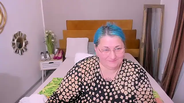 Sugarmommy_69X – Naživo XXX chat