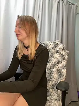 LillyFan-X – Naživo XXX chat