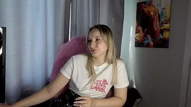 LillyFan-X Live XXX-chat