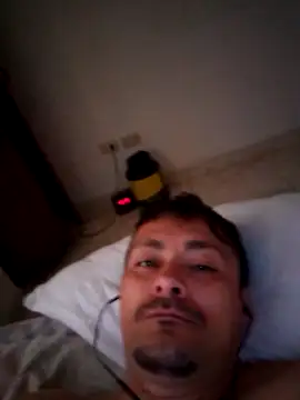 Show webcam de required