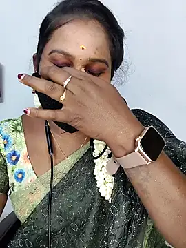 Tamil_flowergril 网络视讯表演