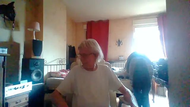 rosanetrav Webcam-Show
