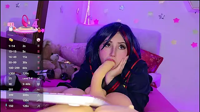 Kitty_Parker Adlı Modelin Web Kamerası Şovu