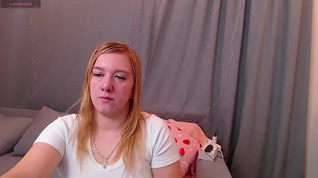 MarthaSimons Live XXX-Chat