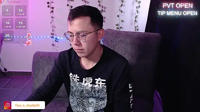 Tina_4_Charlie: вебкам-шоу
