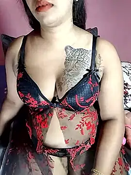 Sexy-Monikaa's Webcam Show
